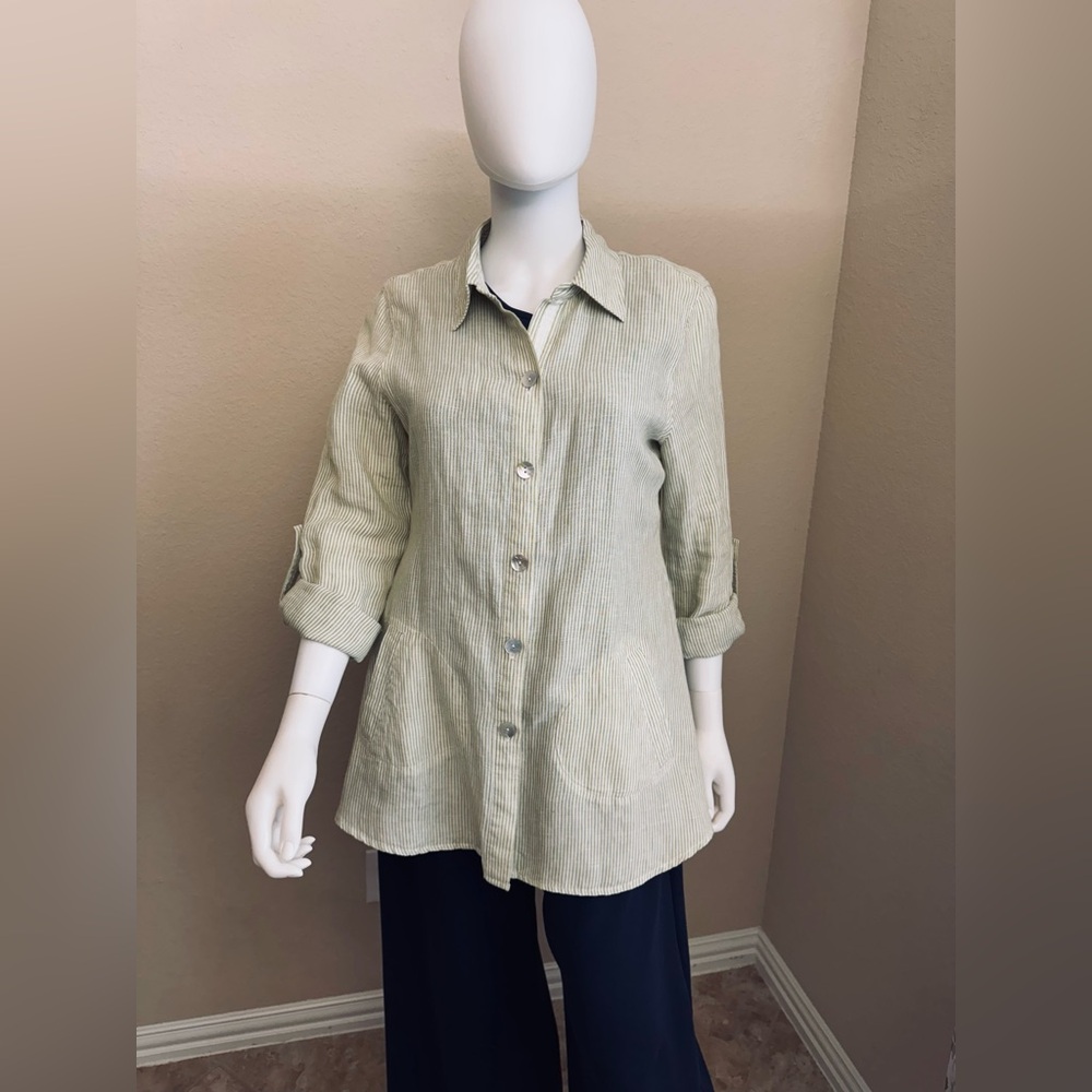 Multiples Light Green 100% linen Button-Down Shirt